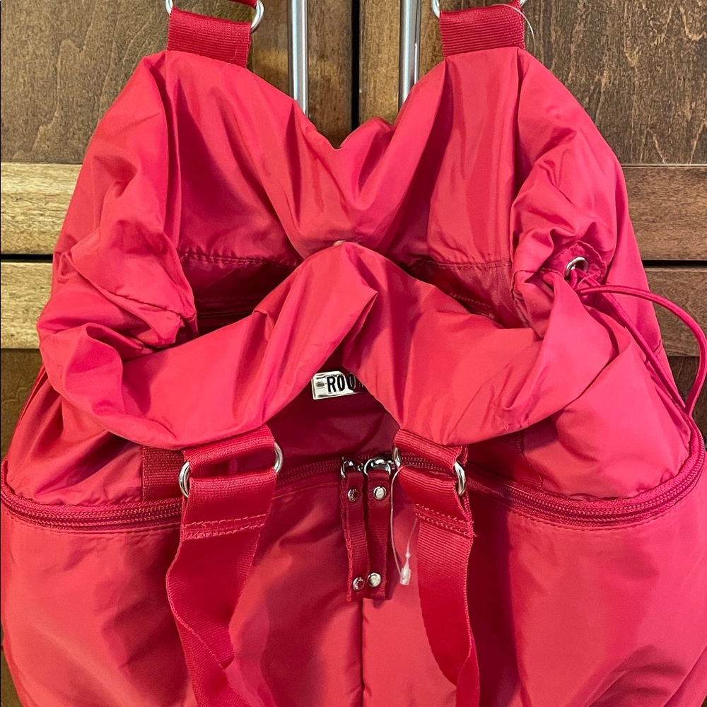 Roots Red Women's Tote Bag - Picture 8 of 8